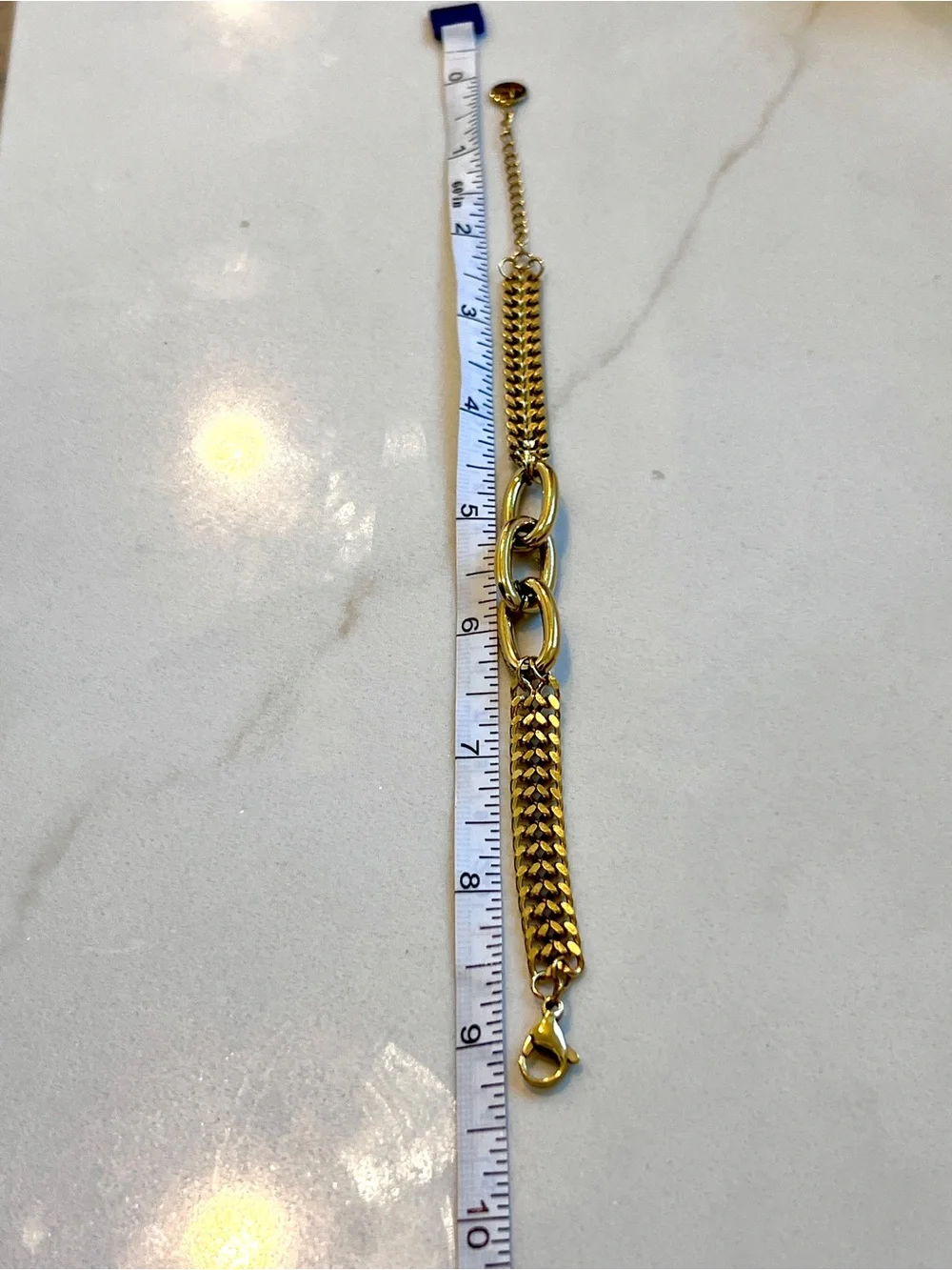N/A elegant gold